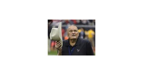 bum phillips obituary.